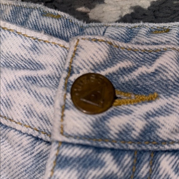 Vintage Guess Jeans - Women’s - Picture 6 of 8